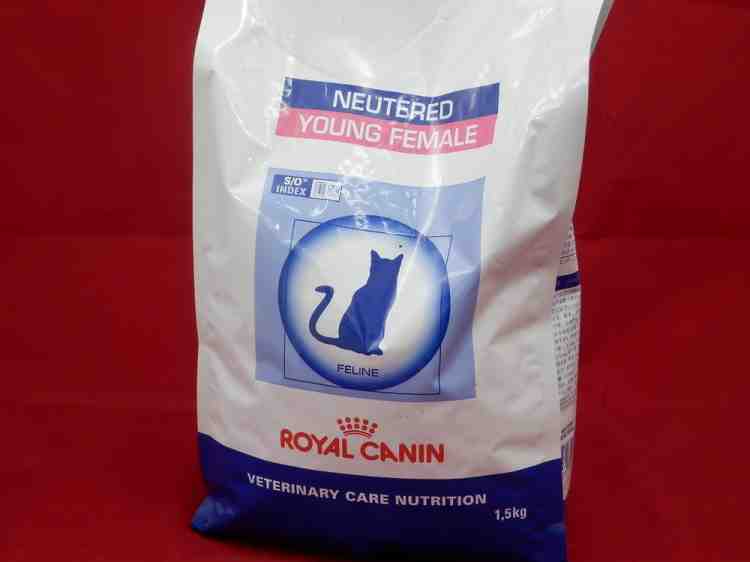 Royal Canin Neutered Young Female (Роял Канин)